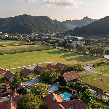 Martinova Izba - Family Holiday park Lasko